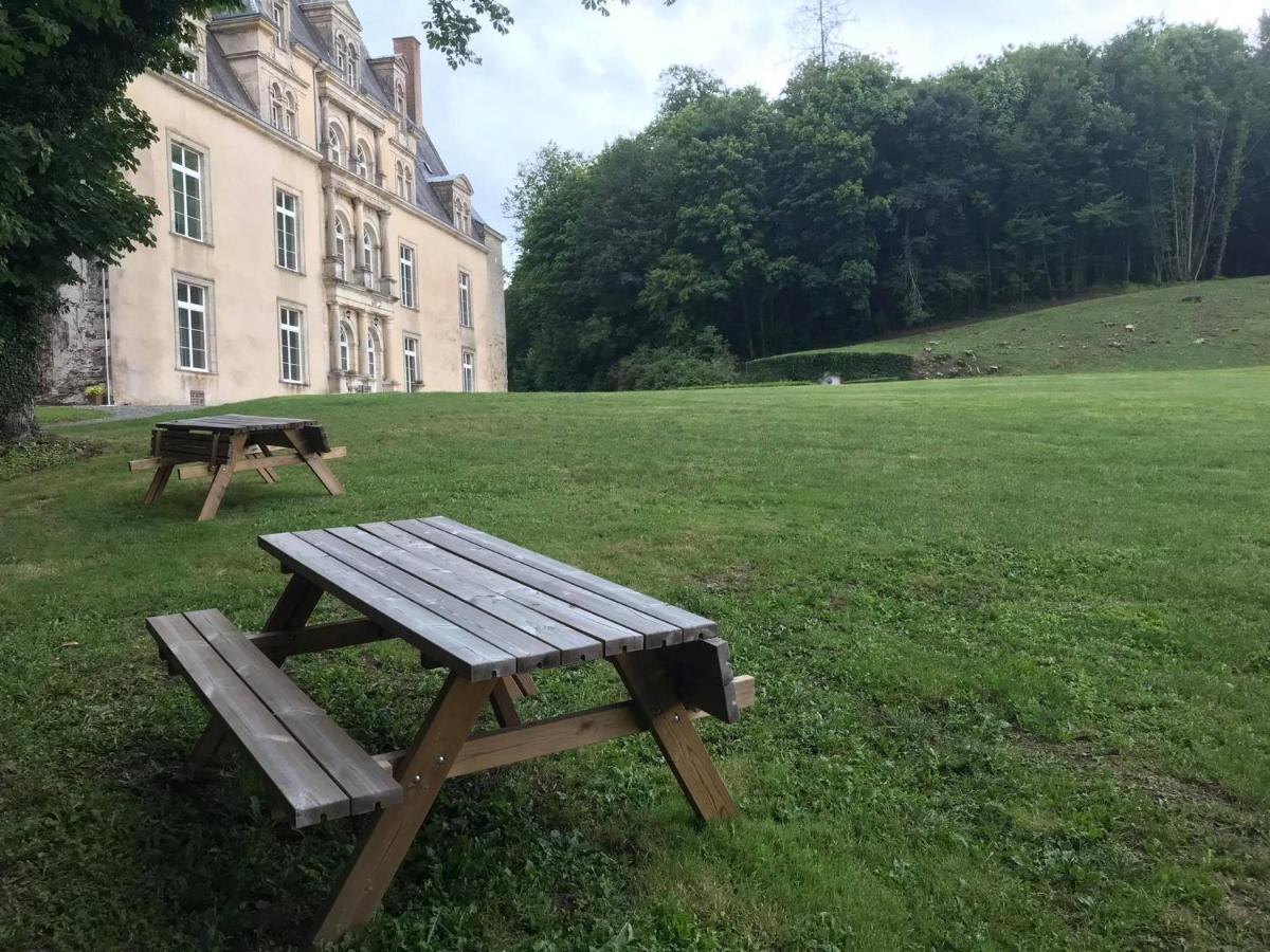 Chateau de la Lucazière Mont-Saint-Jean  Exterior foto